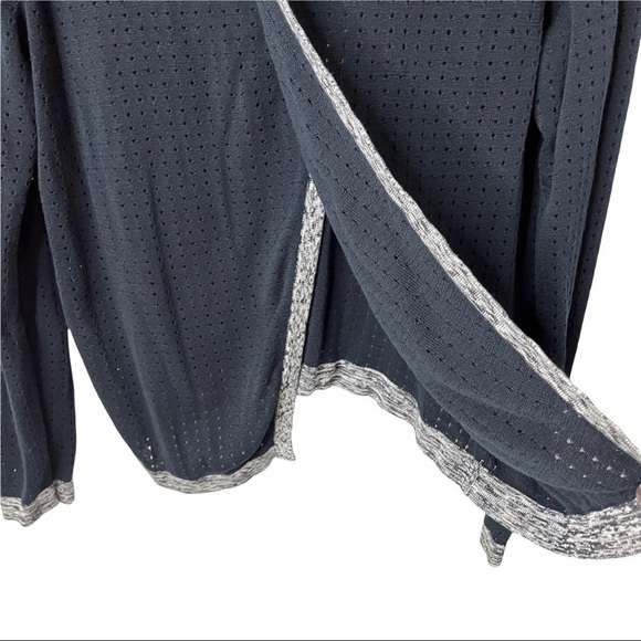 rag & bone Ariana Perforated Split Back Sweater Pullover Size Medium - Picture 6 of 11